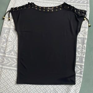 Michael Michael Kors Black & Gold Hoop Neck Short Sleeve Blouse Top (size XS)